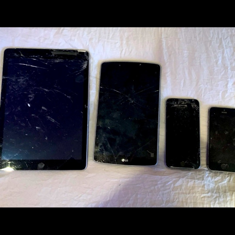 3 Apple Products, one LG Cracked Screens